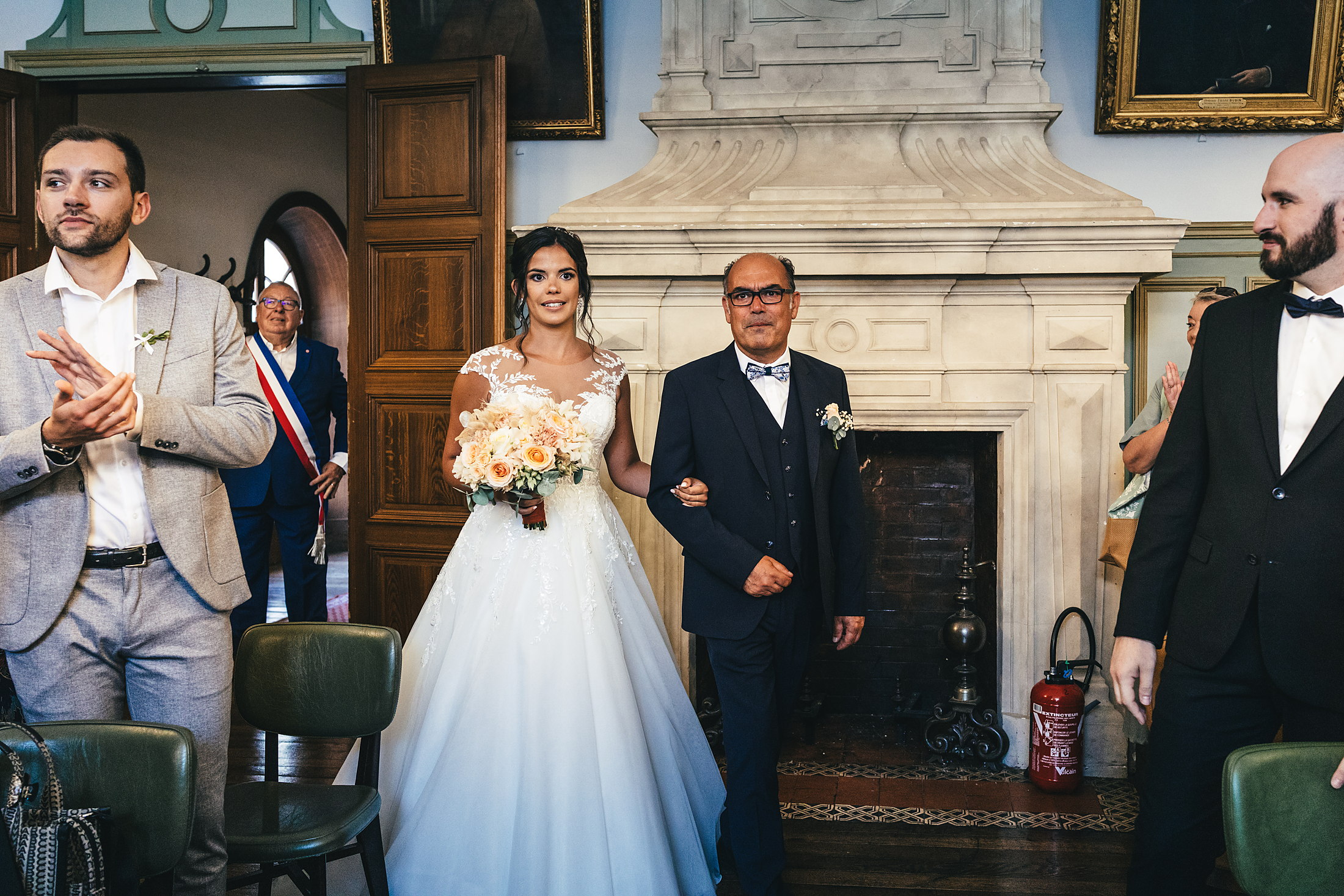 L'entrée dans la salle des mariages de la mairie de Chaumont-en-Vexin
